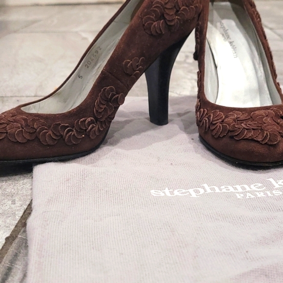 Stephane Kelian brown suede heels size 7 (European 5) - Picture 2 of 6